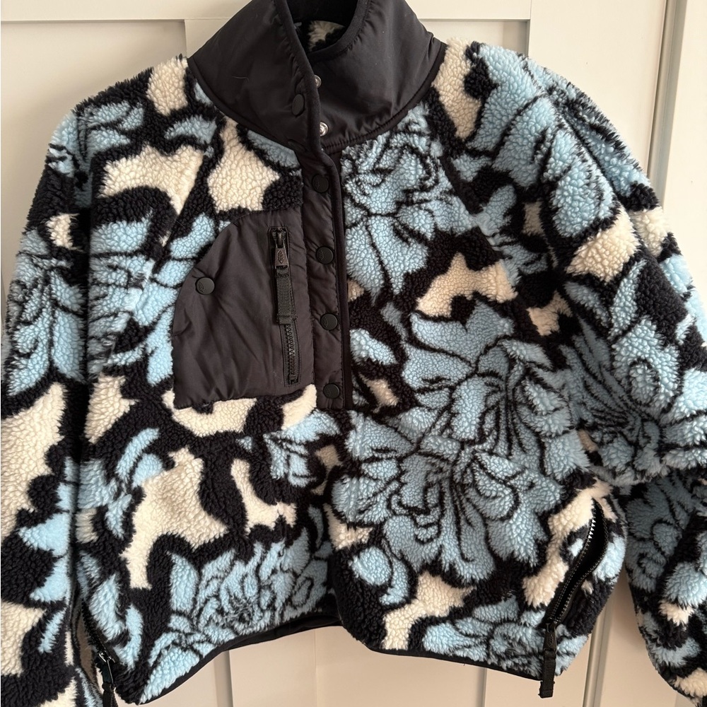 RARE ! FP Movement by Free People Sherpa